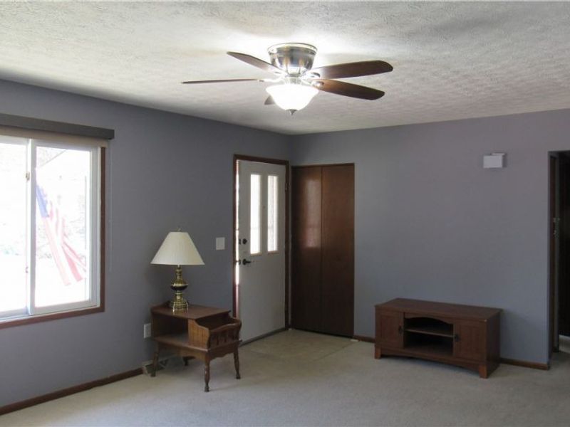 389 Riverview Street, Canal Fulton, OH 44614 Photo 8