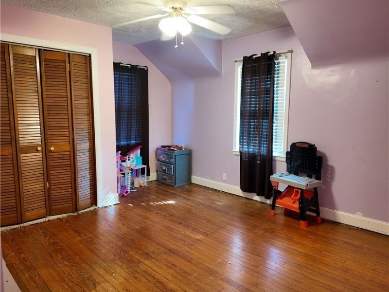 101 Pine Knoll Terrace , Saint Clairsville, OH 43950 Photo 12