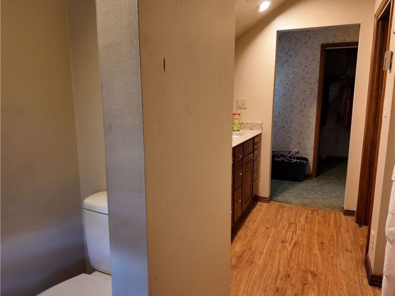 101 Pine Knoll Terrace , Saint Clairsville, OH 43950 Photo 15