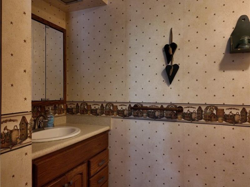 101 Pine Knoll Terrace , Saint Clairsville, OH 43950 Photo 8