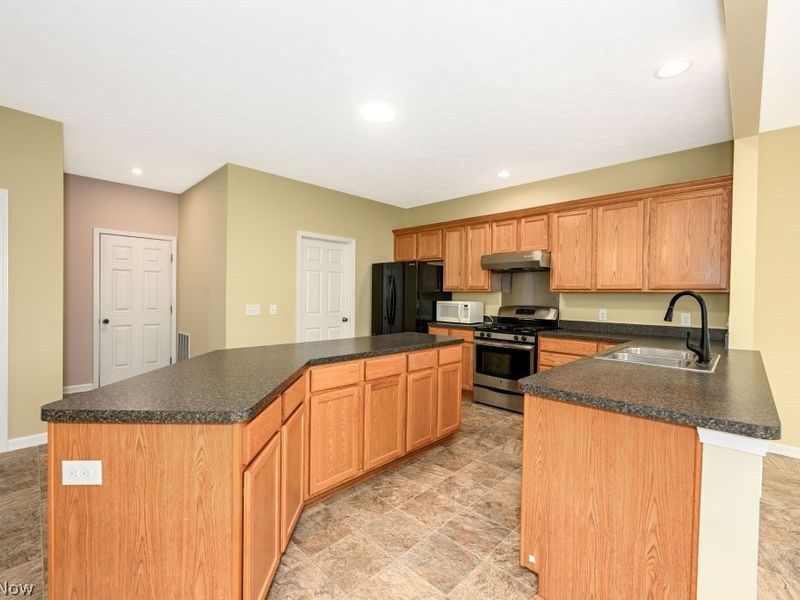 3784 Firethorn Drive, Aurora, OH 44202 Photo 17