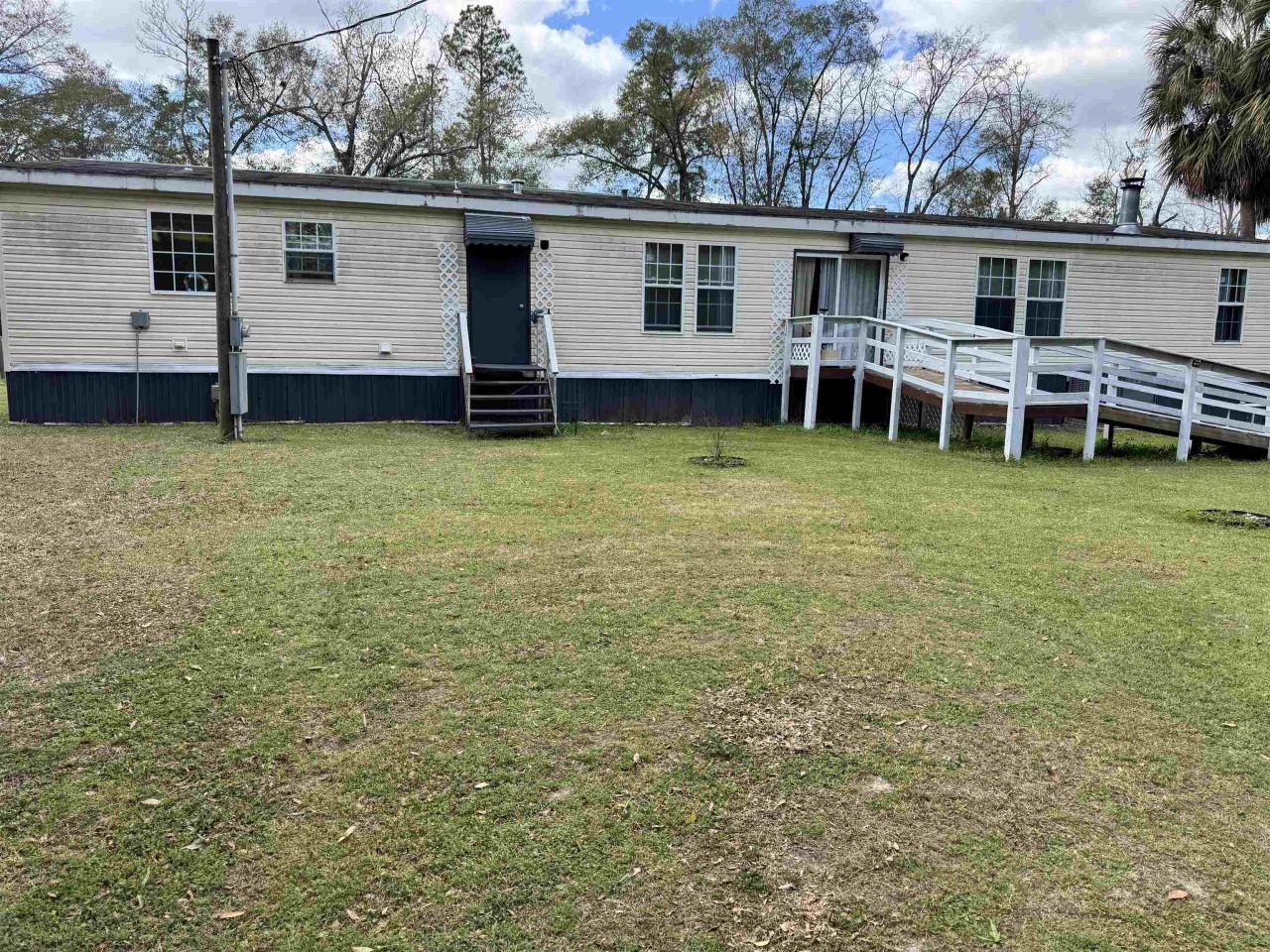 162 Fitzsimmons Street , Chattahoochee, FL 32324 Photo