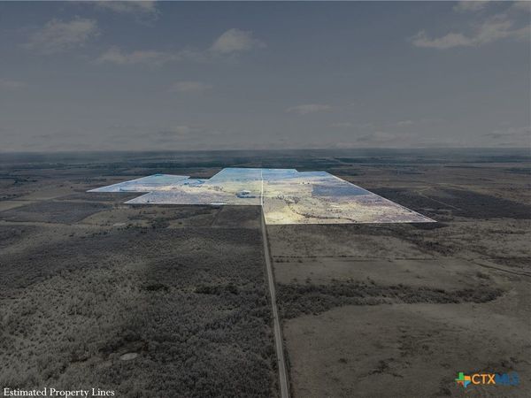 2884 Political Road , Lockhart, TX 78644