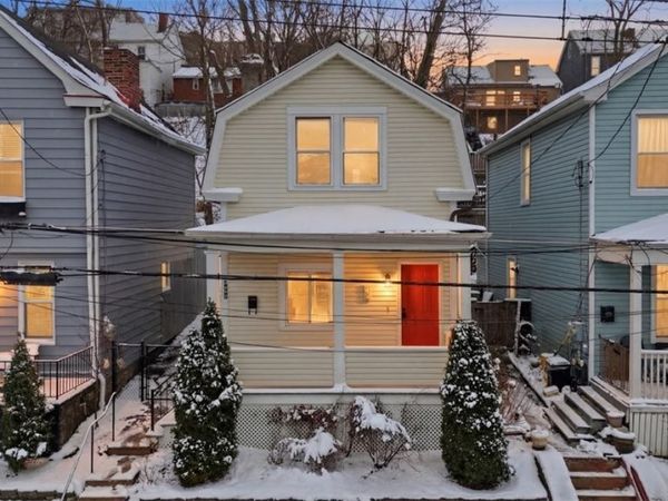 233 Edith St , Pittsburgh, PA 15211
