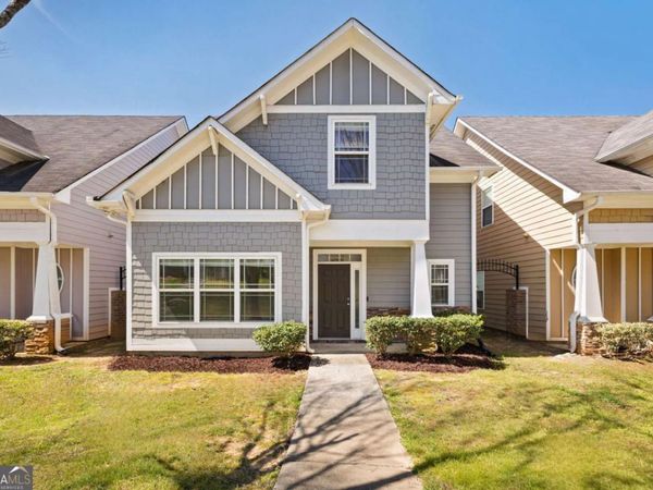 126 Wellbrook Court NE, Conyers, GA 30012