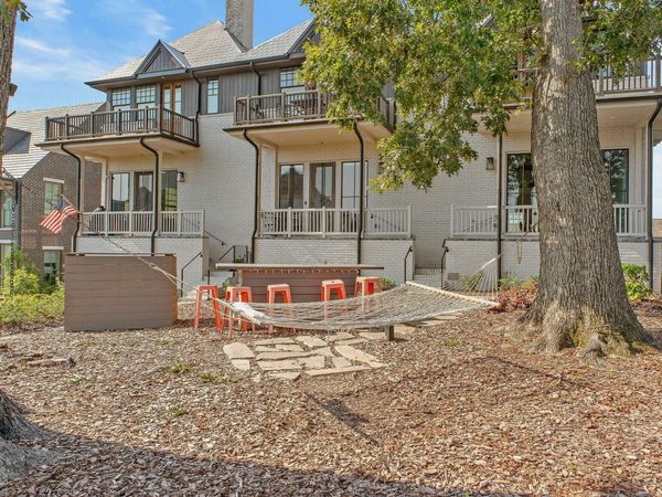 110 Glasgow Lane, Fayetteville, GA 30214