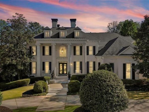 2270 Blackheath Trace, Alpharetta, GA 30005