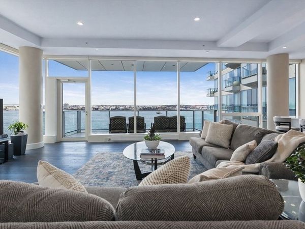 50 Liberty Dr, Unit 10K, Boston, MA 02210