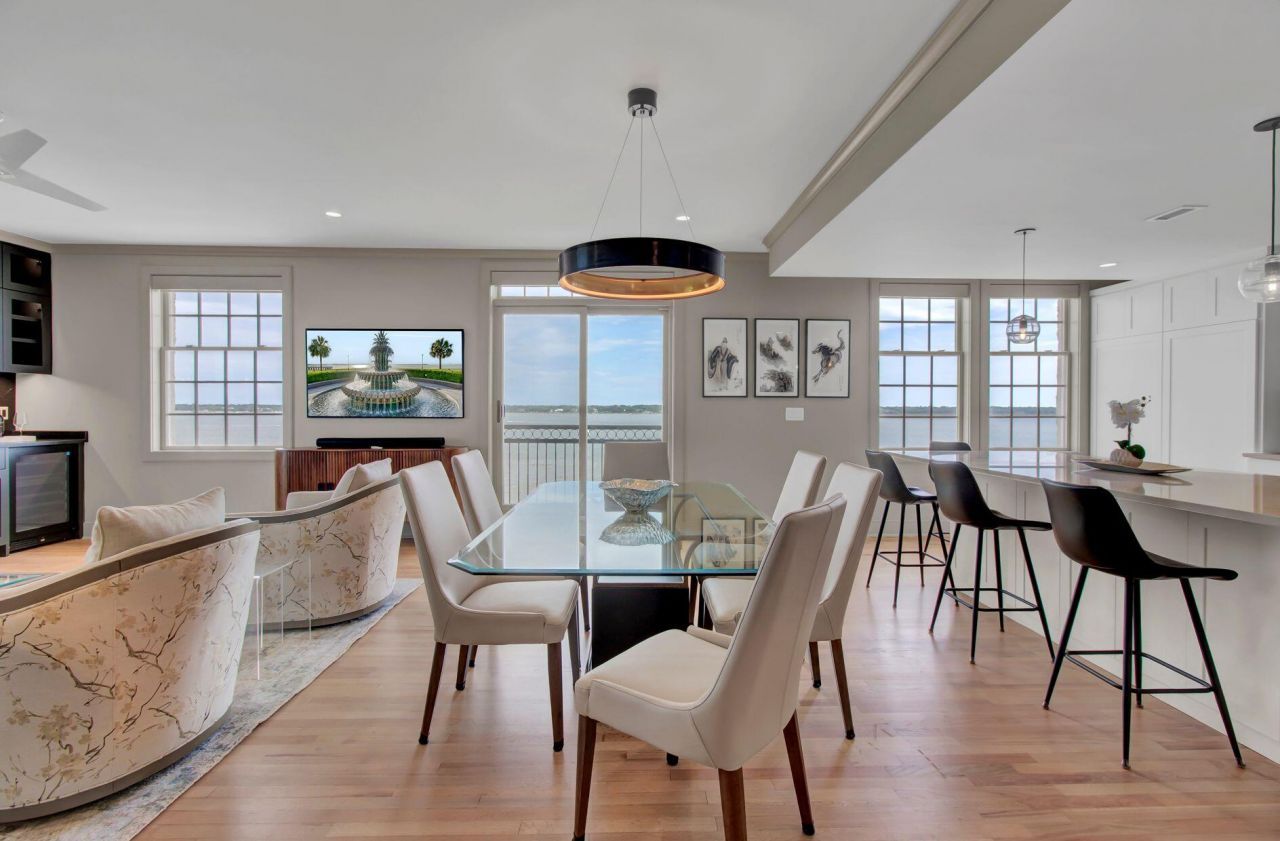 1 King Street Photo 23