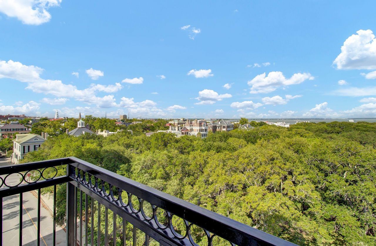 1 King Street Photo 34