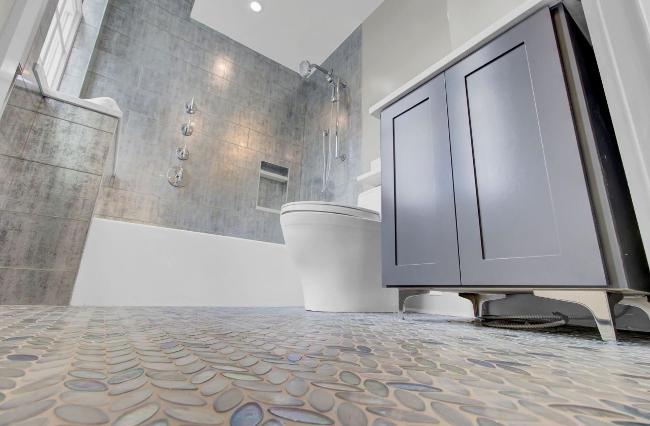 1 King Street Photo 49