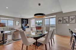 1 King Street photo 4