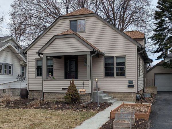 905 1st Street NW, Rochester, MN 55901