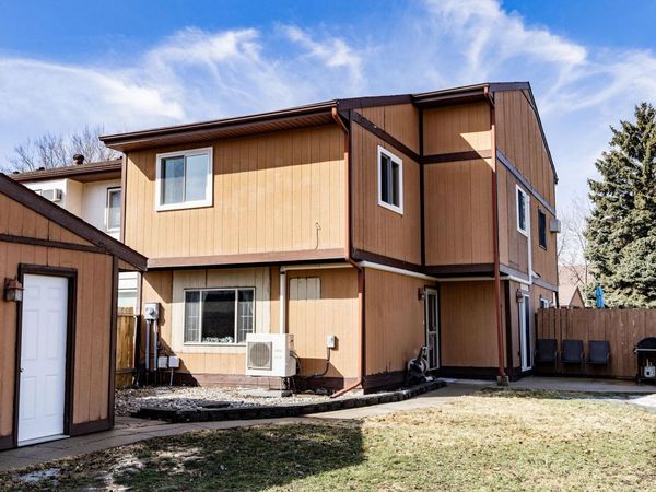 3053 22nd Street S, Fargo, ND 58103