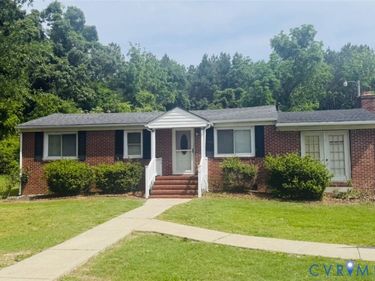 10157 Richmond Road , Warsaw, VA 22572