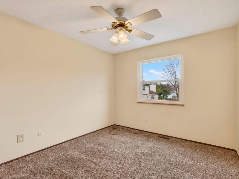 7082 Wind River Drive, Reynoldsburg, OH 43068 Photo 22