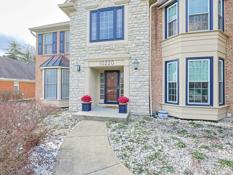 10220 Stablehand Drive, Symmes Township, OH 45242 Photo 2