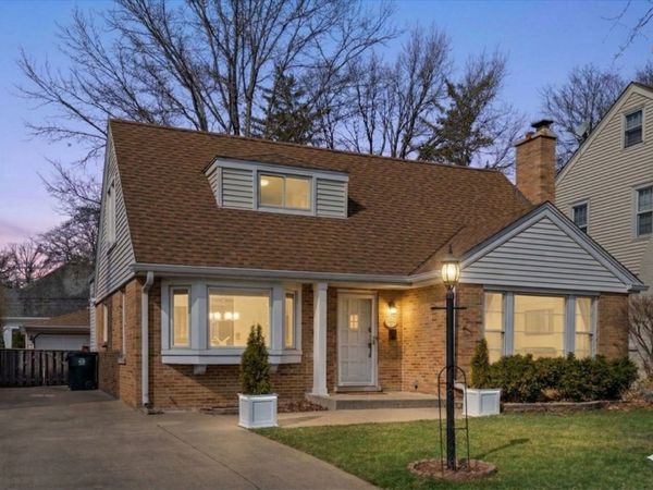 1104 S LINCOLN Avenue , Park Ridge, IL 60068