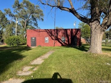 19720 Conant Street, Detroit, MI 48234