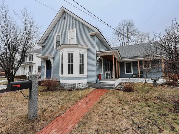 38 Oak Street, Milford, NH 03055