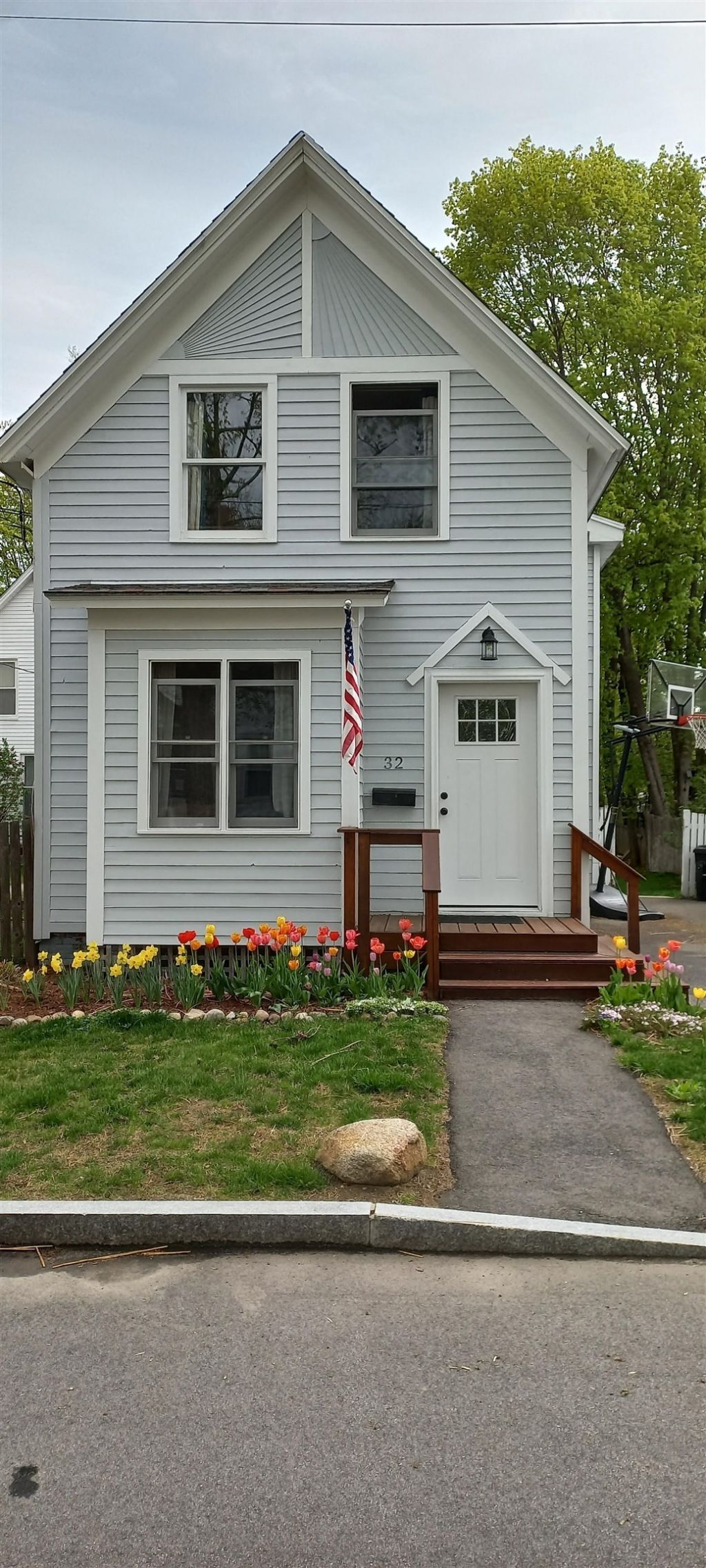 32 Stone Street, Concord, NH 03301 Main Photo