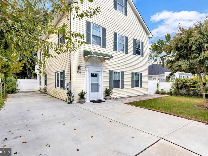 403 N Horners Lane, Rockville, MD 20850 Main Photo