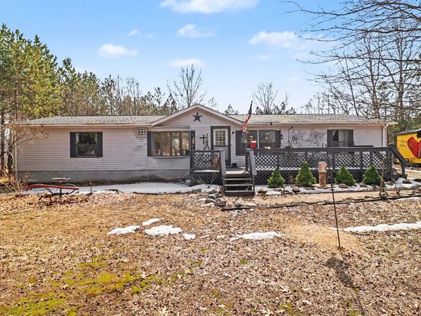 1359 W Arthur Road, New Era, MI 49446