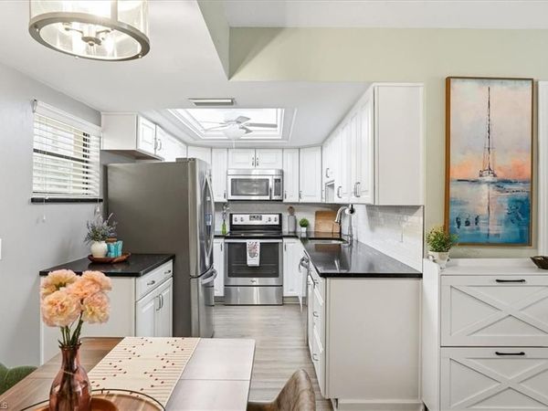 12491 McGregor BLVD, Unit 7, FORT MYERS, FL 33919