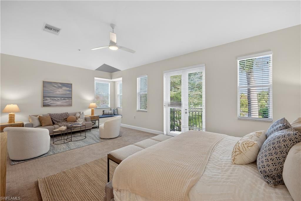 552 11th Ave S, Unit 4, Naples, FL 34102 Photo