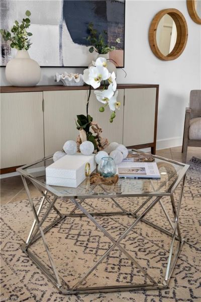 552 11th Ave S, Unit 4, Naples, FL 34102 Photo