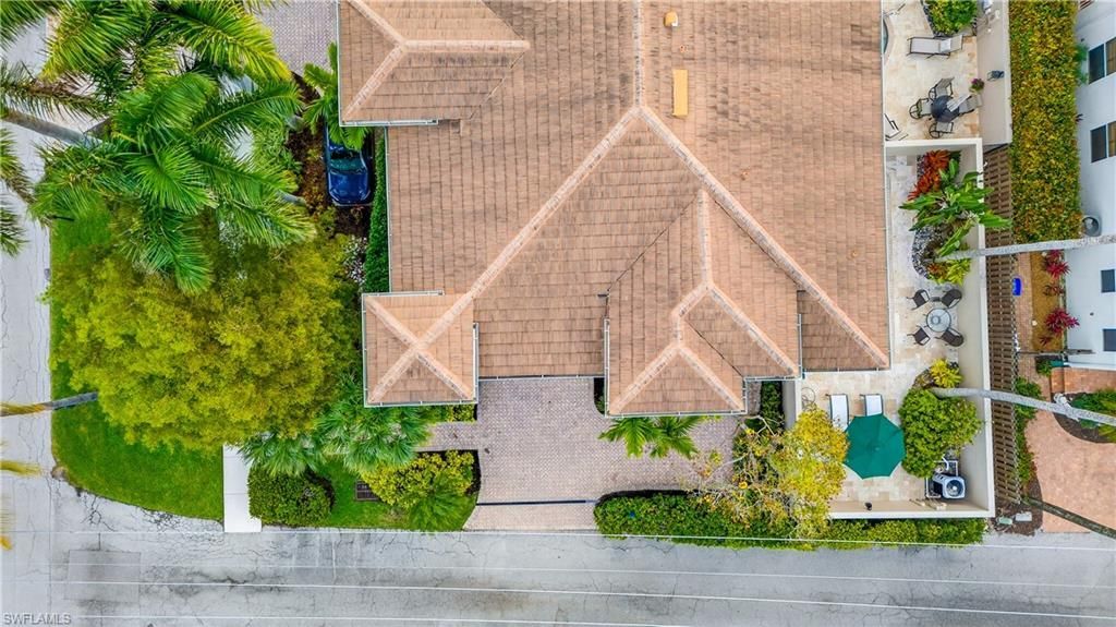 552 11th Ave S, Unit 4, Naples, FL 34102 Photo