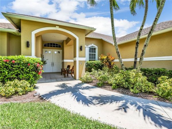 2031 Teagarden LN, NAPLES, FL 34110