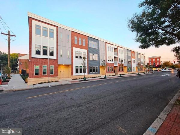 200 HAMILTON AVENUE, Unit 105, TRENTON, NJ 08609