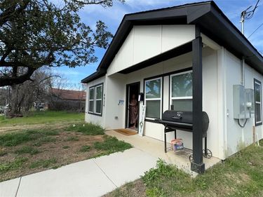 4934 Echo Avenue, Dallas, TX 75215