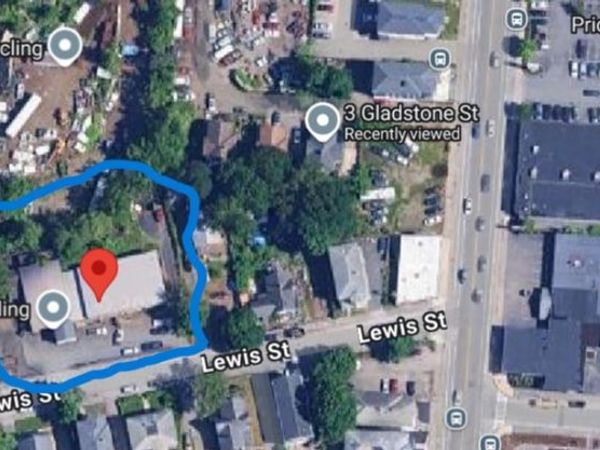 20 Lewis St, Worcester, MA 01610