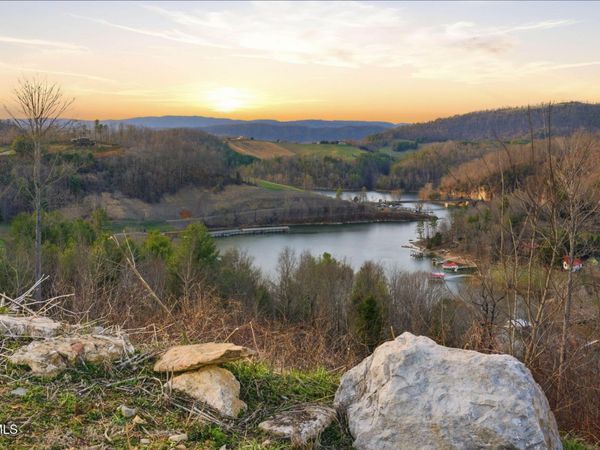 Lot 25 Eagle Ridge Parkway, Butler, TN 37640