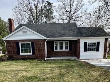 36 Shady Oaks Drive , Scottsville, KY 42164