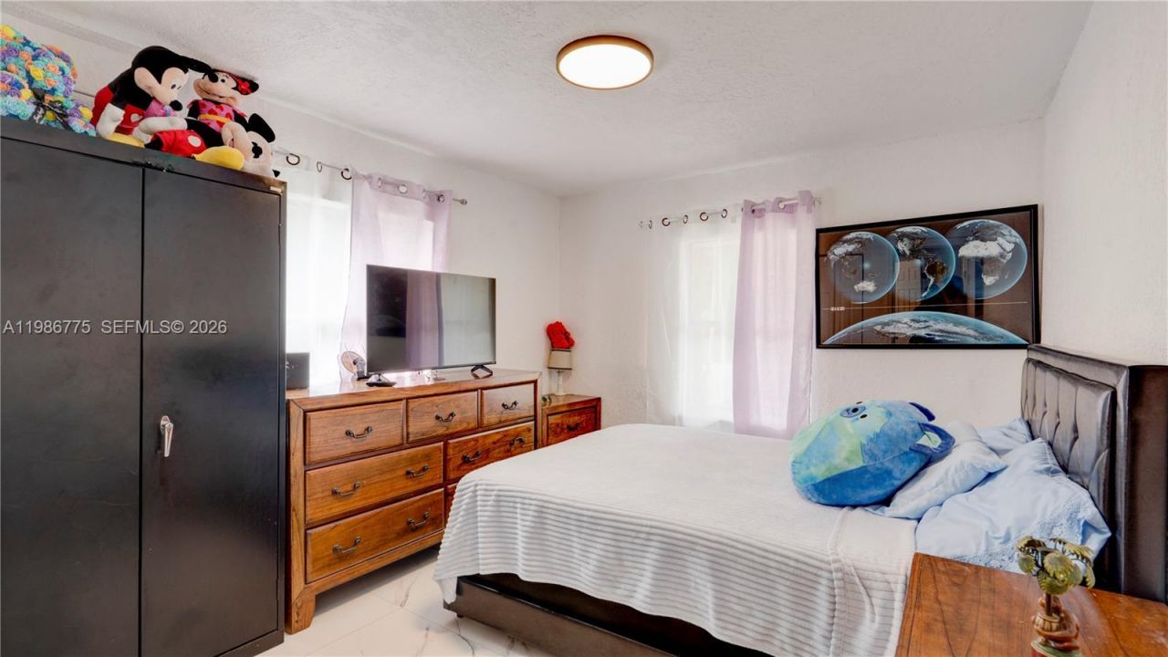 10529 NW 35th Ave, Miami, FL 33147 Photo