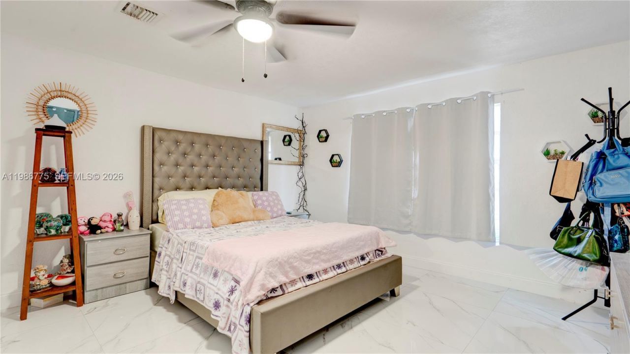 10529 NW 35th Ave, Miami, FL 33147 Photo