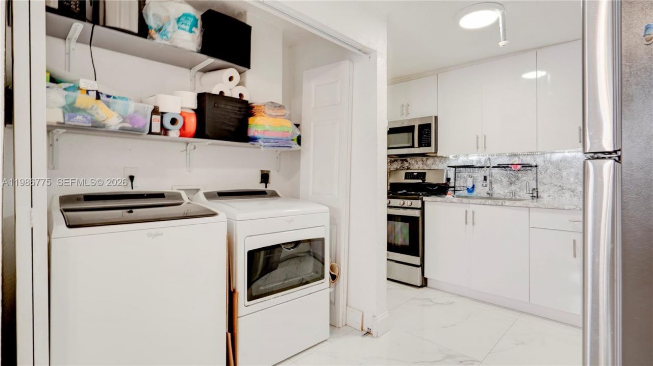 10529 NW 35th Ave, Miami, FL 33147 Photo