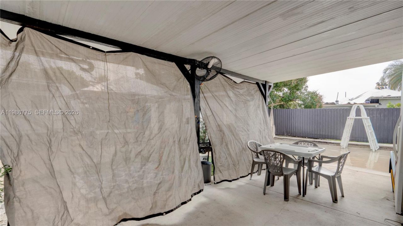 10529 NW 35th Ave , Miami, FL 33147 Photo