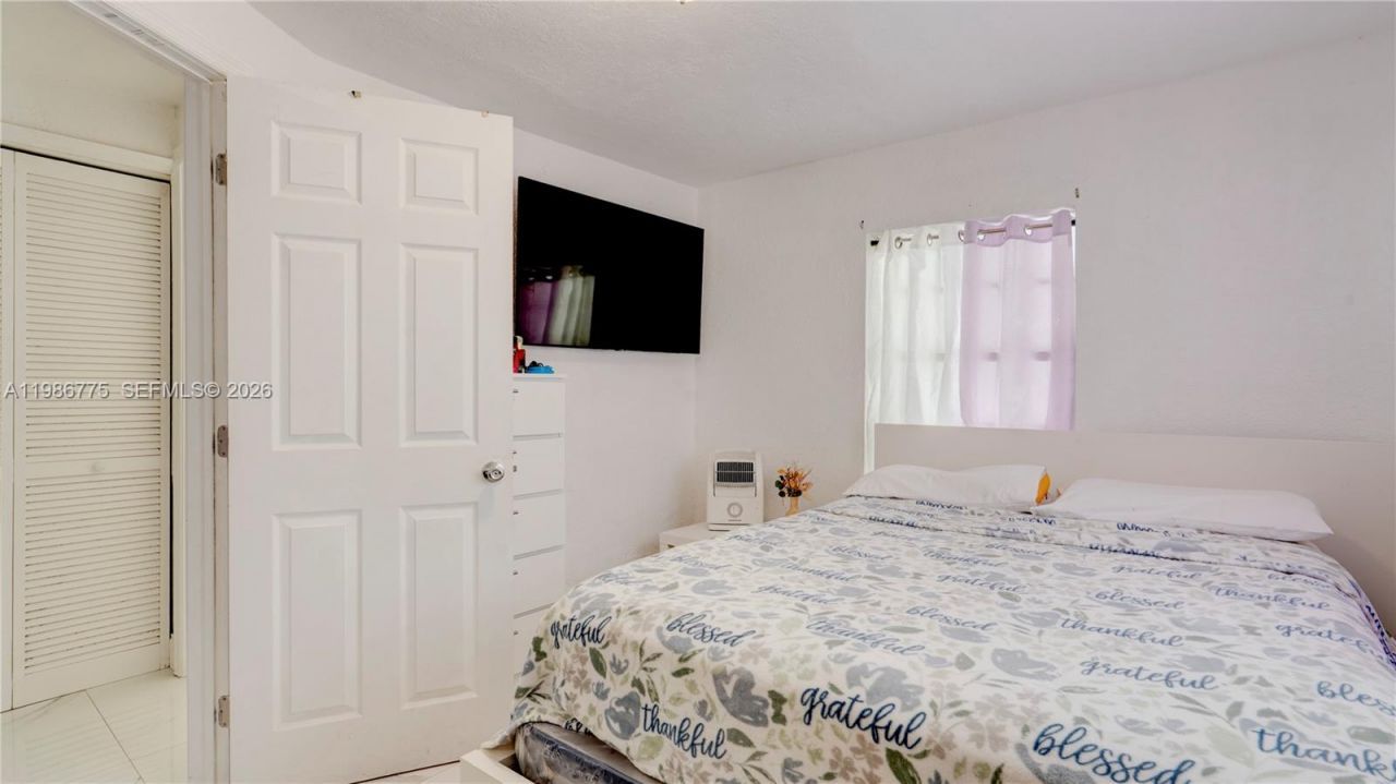 10529 NW 35th Ave, Miami, FL 33147 Photo
