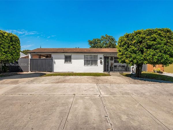 7171 Sheridan St , Hollywood, FL 33024