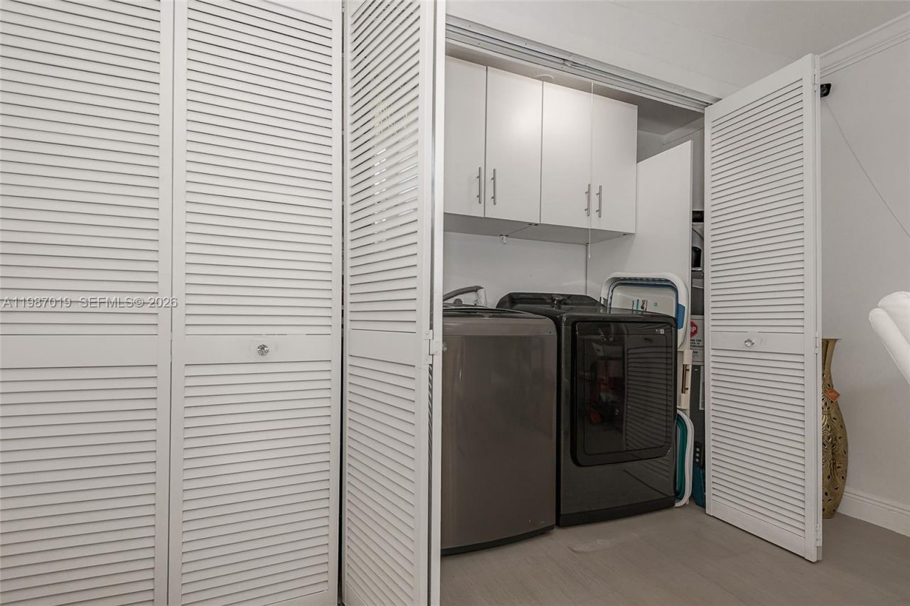 7171 Sheridan St, Hollywood, FL 33024 Photo