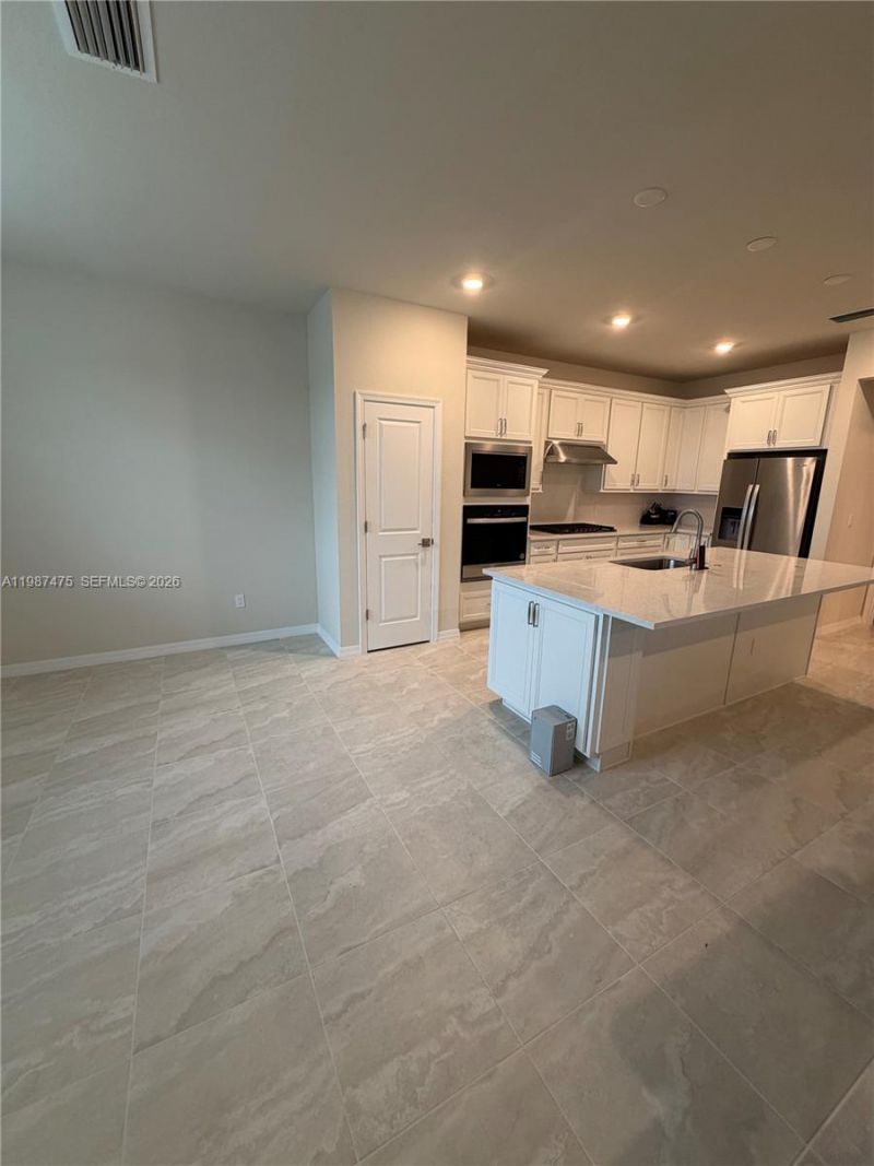 12251 SW Periwinkle Ct, Unit 368, Port Saint Lucie, FL 34987 Photo