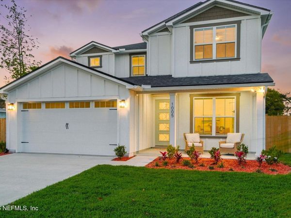 1005 6 Avenue N, Jacksonville Beach, FL 32250