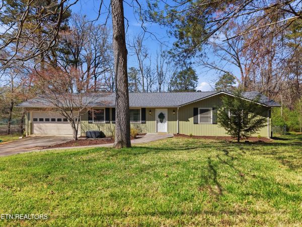 5959 Westmere Drive, Knoxville, TN 37909