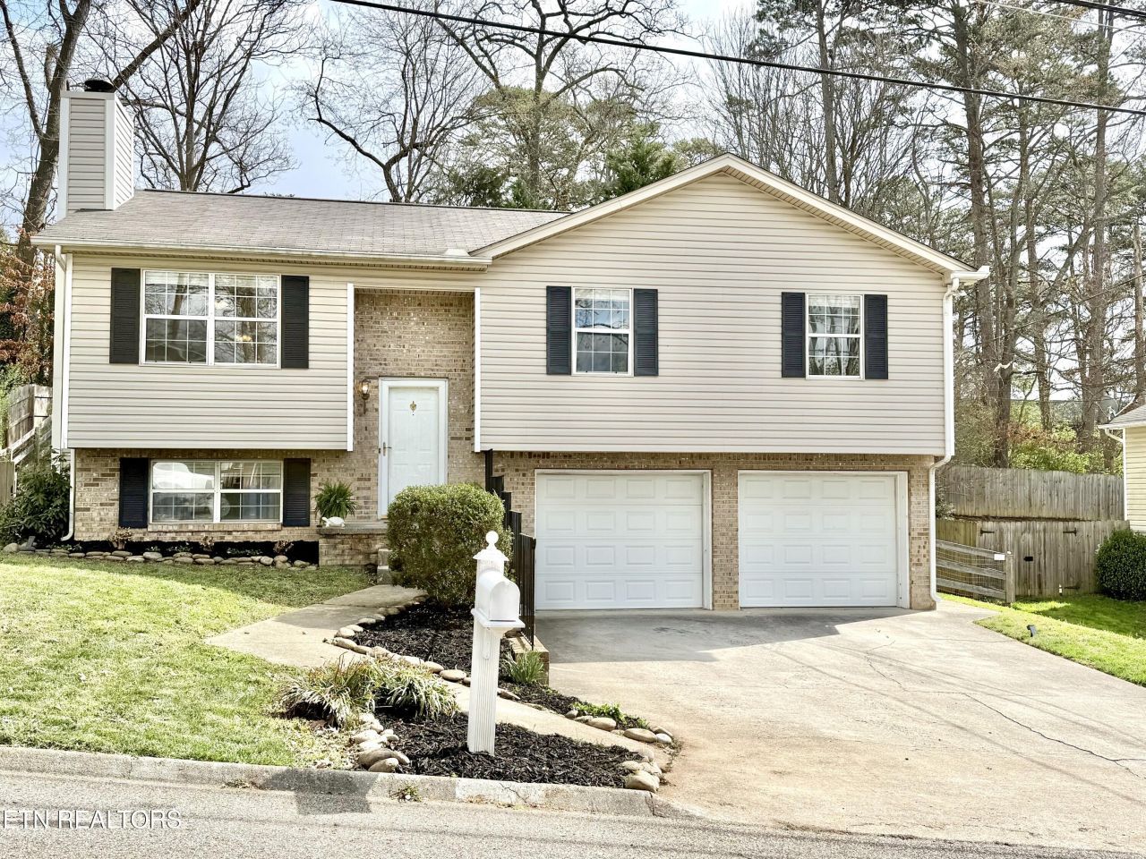 1428 Waynesboro Lane, Knoxville, TN 37923 Main Photo