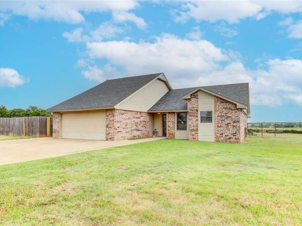 2479 County Street 2807 , Chickasha, OK 73018
