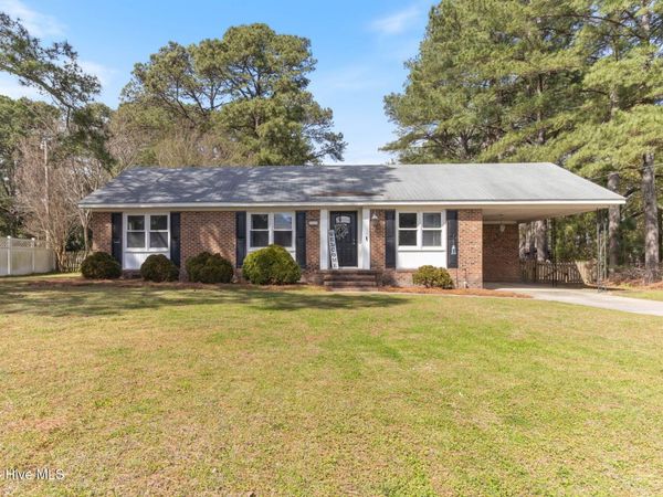 3729 Terrace Drive NE, Elm City, NC 27822